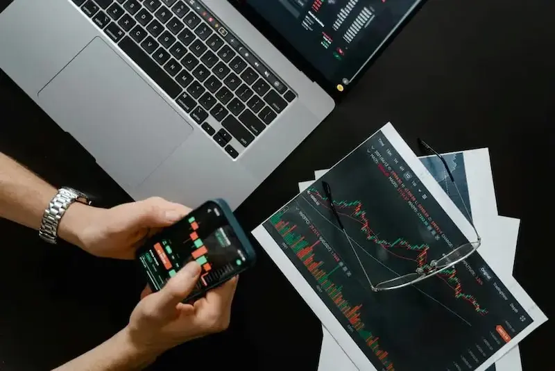 بروکر مناسب برای متاتریدر